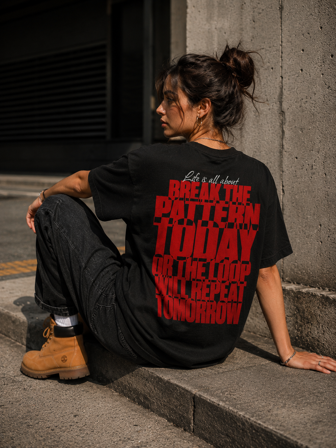 BREAK THE PATTERN OVERSIZED TEE