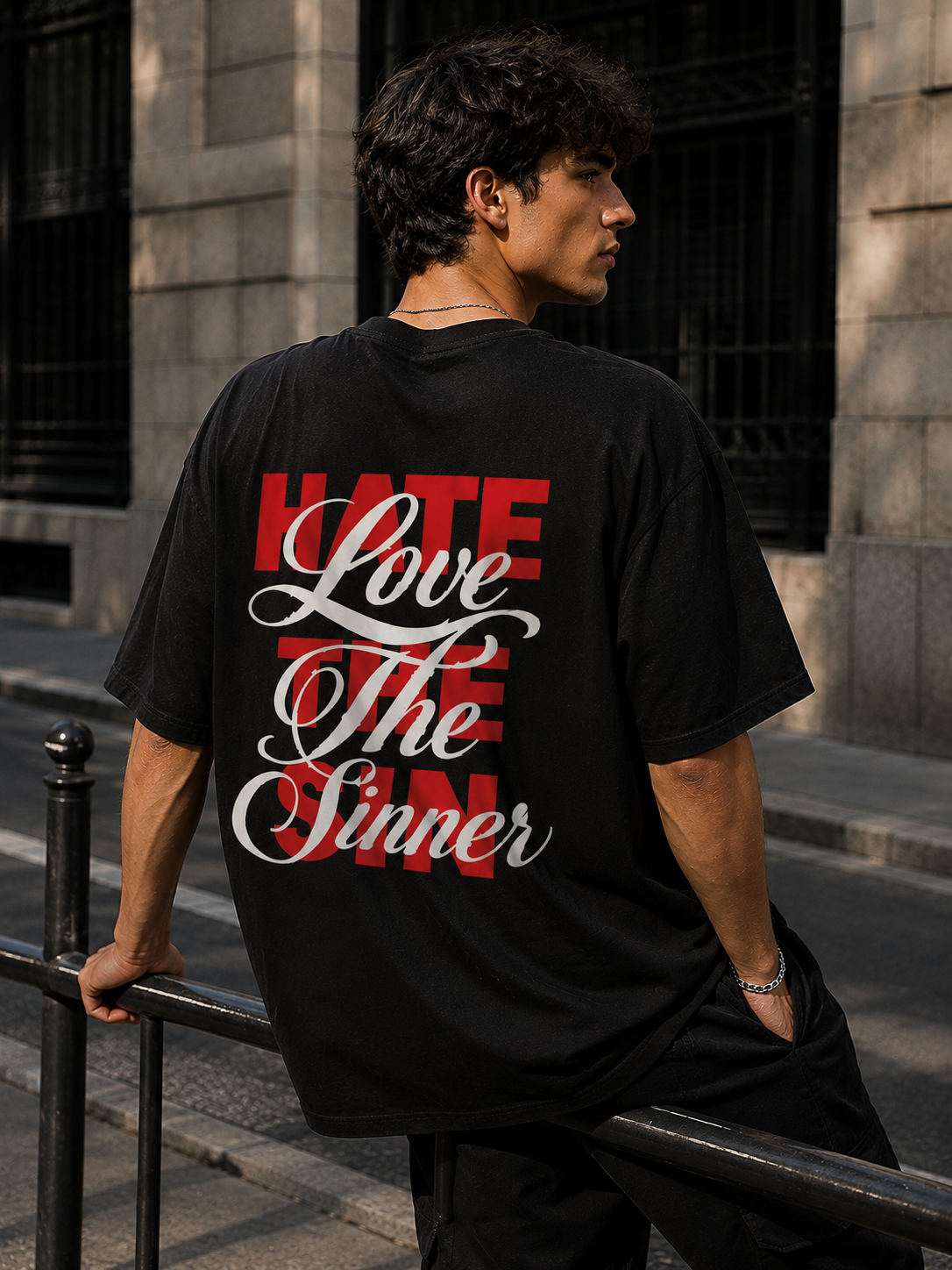 SINNER OVERSIZED TEE